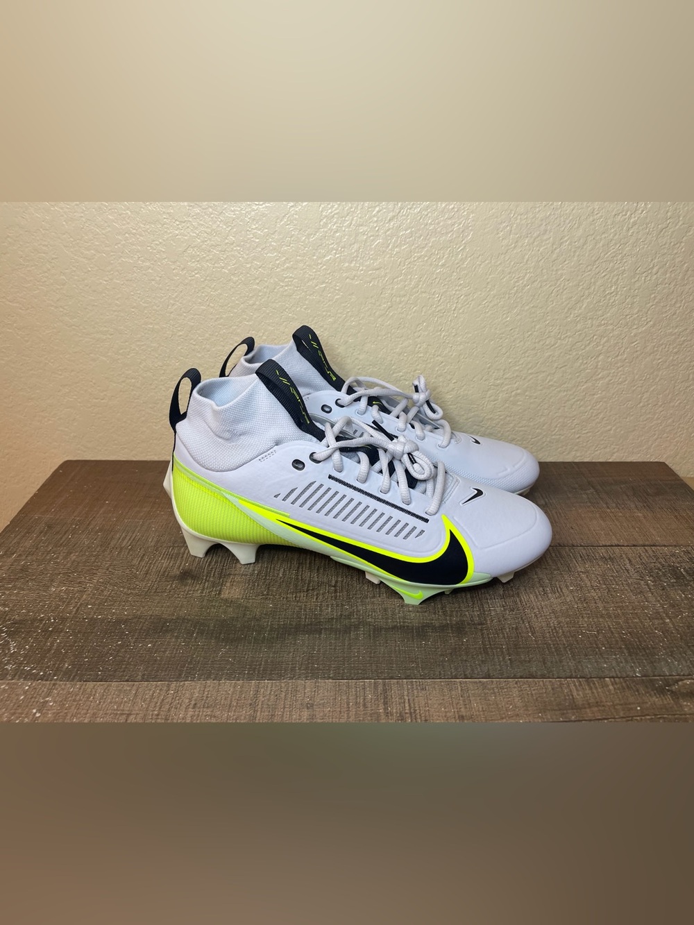 Nike Vapor Edge Pro 360 2 “Platinum Vapor Green” 
- Size 9.5 Men.